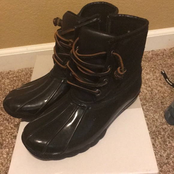 steve madden torrent rain boots